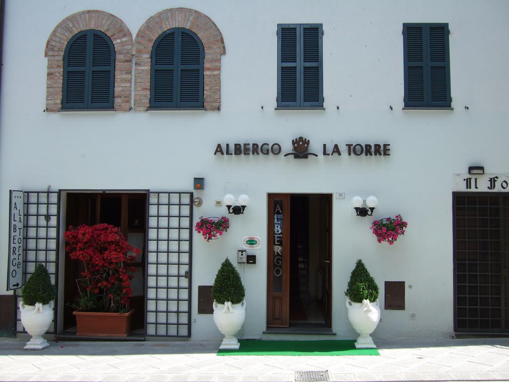 Hotel La Torre กัสติลโยเน เดล ลาโก ภายนอก รูปภาพ